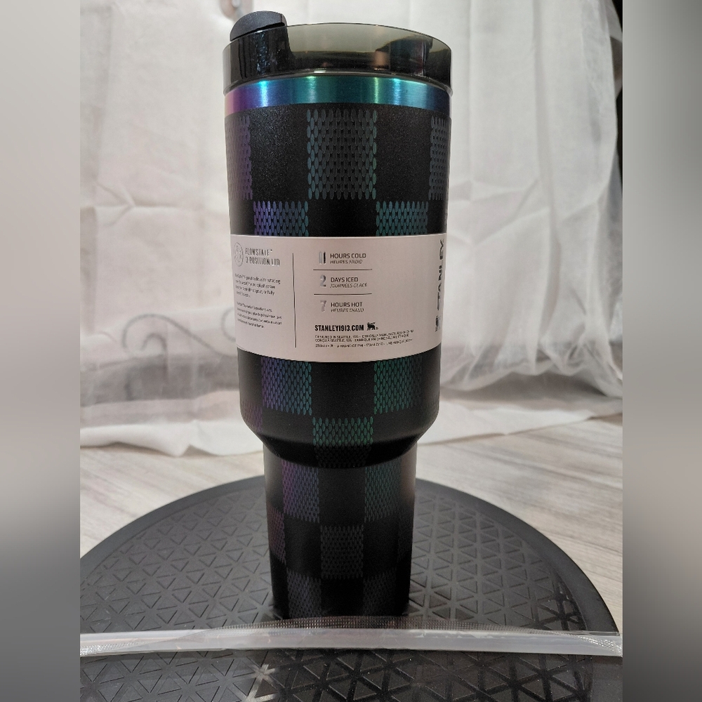 NEW Stanley Flowstate 40oz Quencher H2.0 Tumbler Iridescent Black Plaid - Picture 7 of 12
